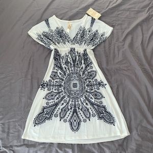 Ocean Breeze Ivory and Black Dress S